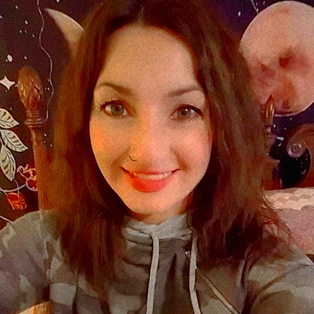 Meet your Posher, Brittany